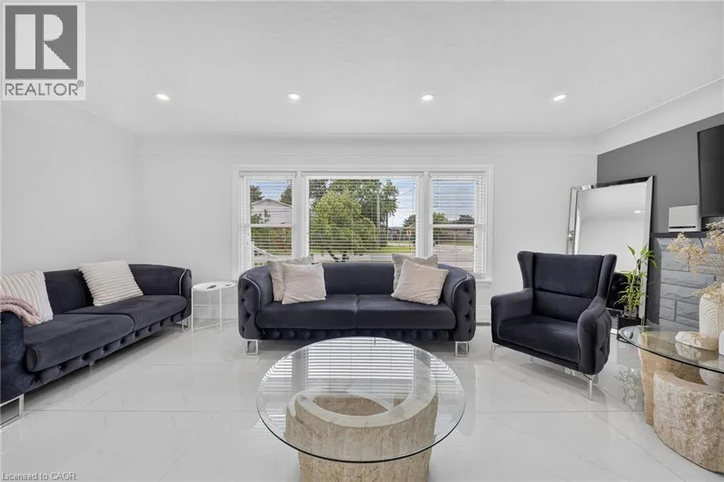 115 GREEN Road