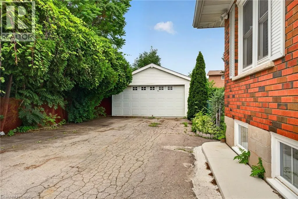 115 GREEN Road