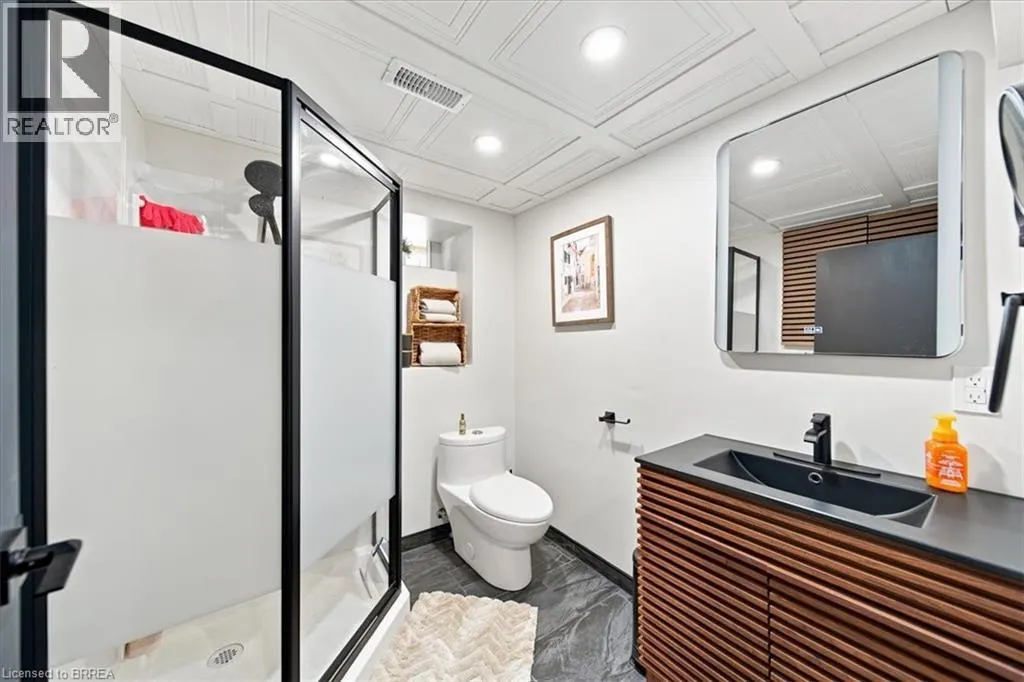28 RIVERVIEW Terrace