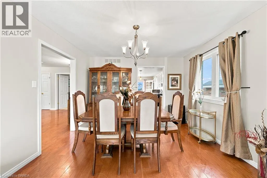 41 GRIFFITHS Drive