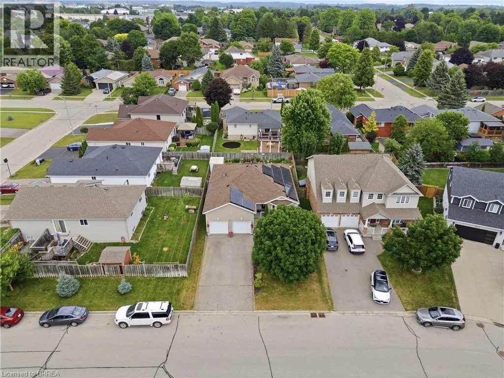 41 GRIFFITHS Drive
