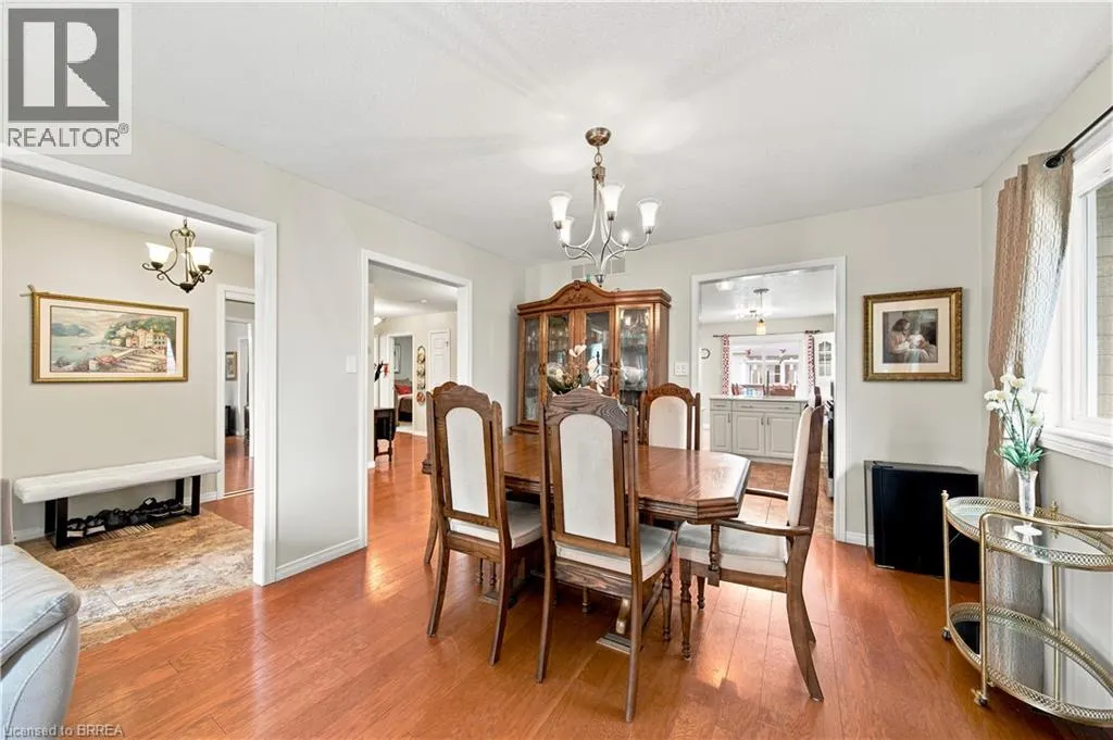 41 GRIFFITHS Drive