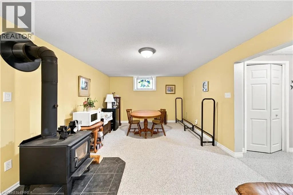 41 GRIFFITHS Drive