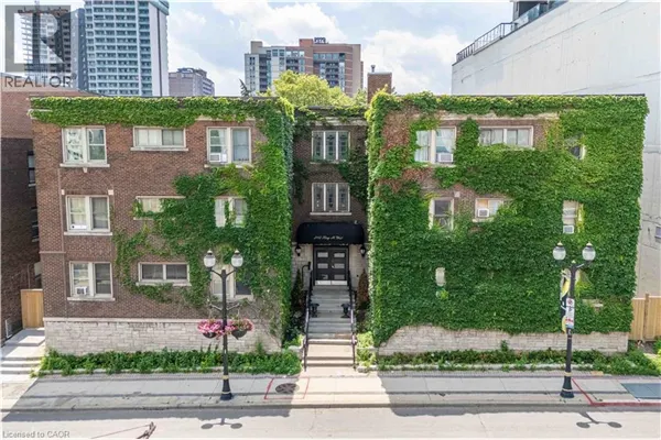 285 KING Street W Unit# 4