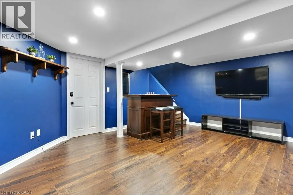700 ERINBROOK Drive Unit# 22 #22