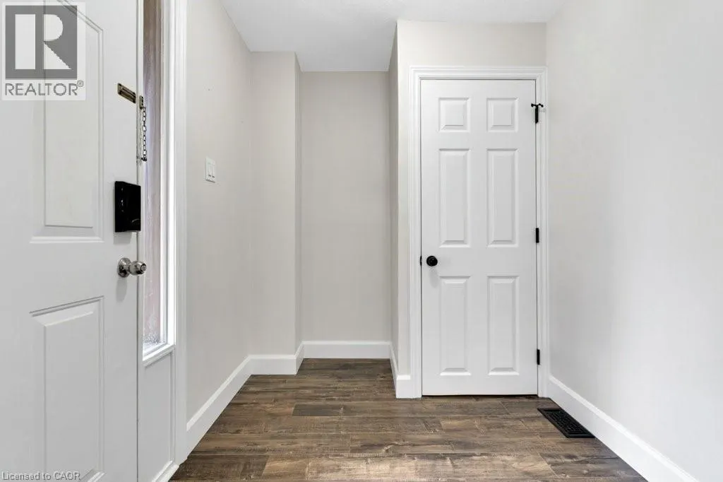 700 ERINBROOK Drive Unit# 22 #22