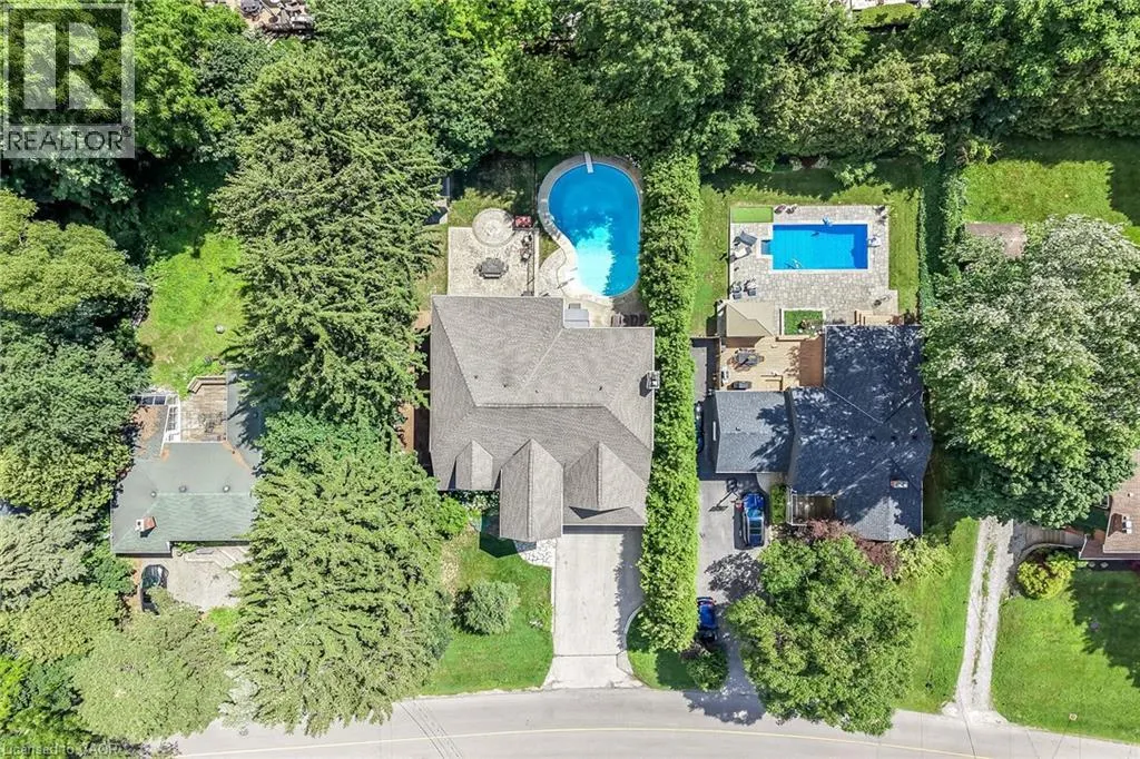 161 LLOYMINN Avenue