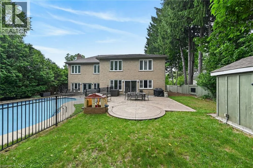 161 LLOYMINN Avenue
