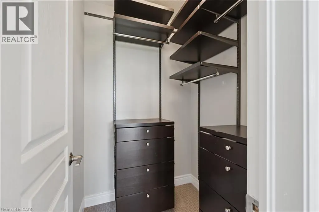 254 GOSLING GARDENS Avenue Unit# 11 #11