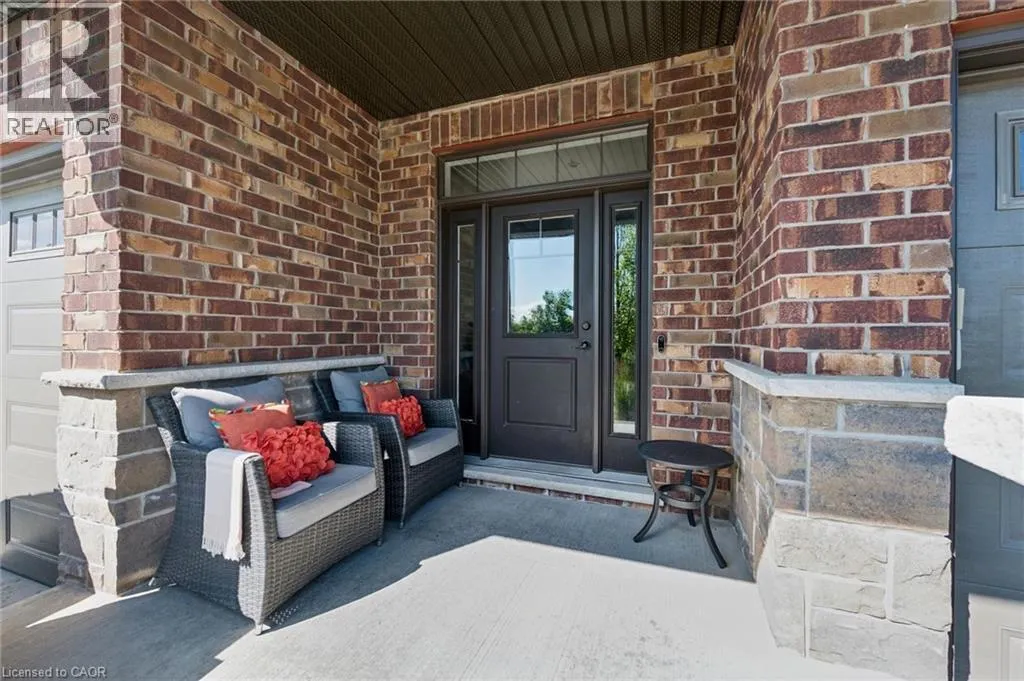 254 GOSLING GARDENS Avenue Unit# 11 #11