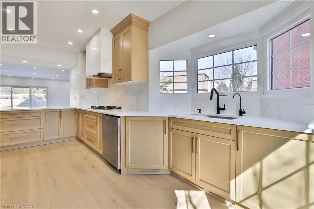 63 TRADEWIND Drive