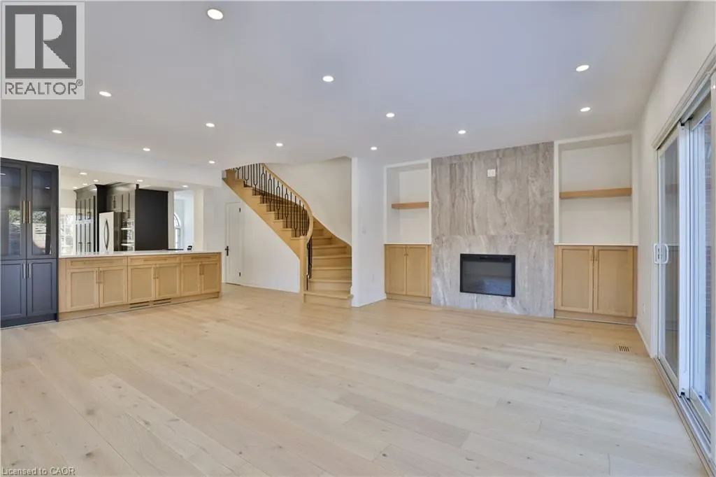 63 TRADEWIND Drive