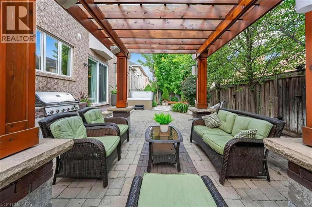 729 BOUGHTON Crescent