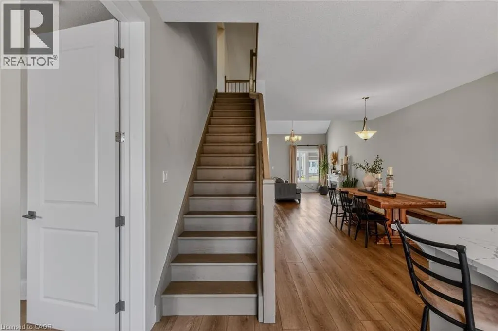 744 NELSON Street Unit# 5 #5