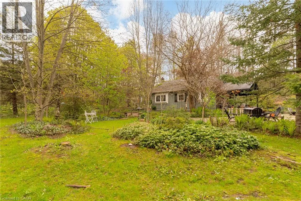 1097 MINERAL SPRINGS Road