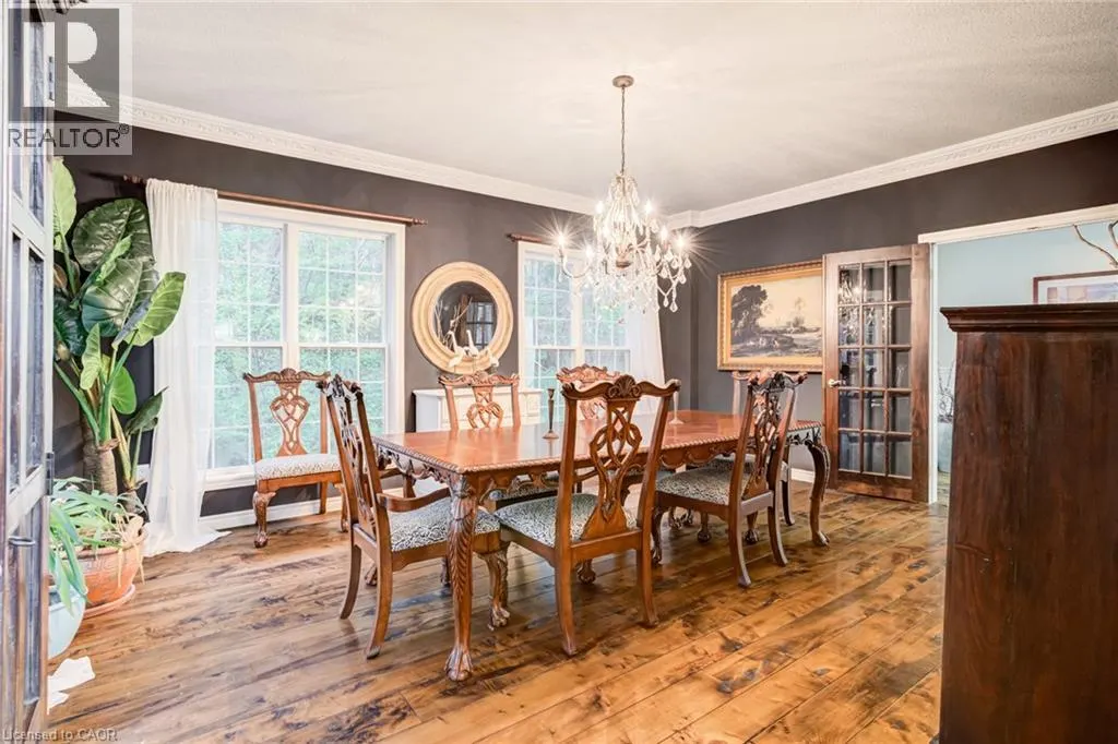 1097 MINERAL SPRINGS Road