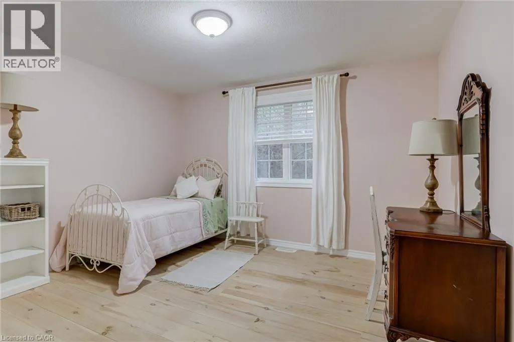 1097 MINERAL SPRINGS Road