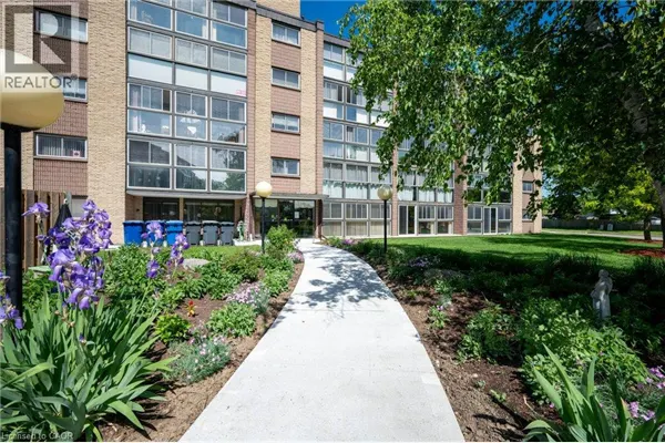 400 CHAMPLAIN Boulevard Unit# 406
