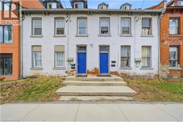 133-135 WELLINGTON Street N