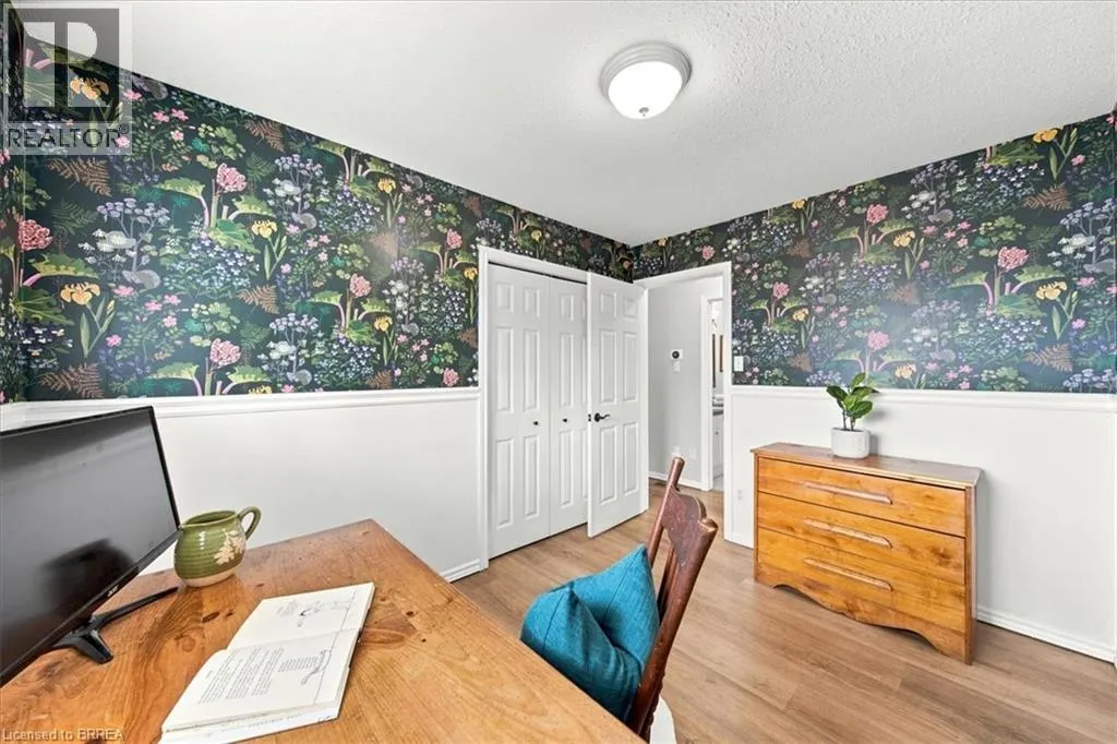 2 DUNTON Lane