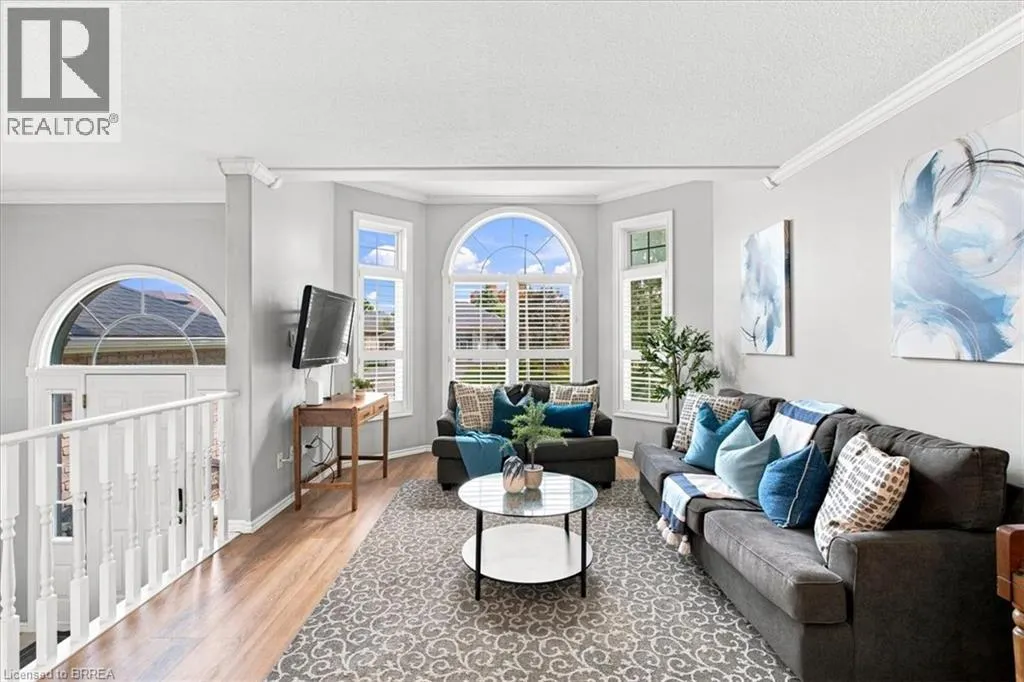 2 DUNTON Lane