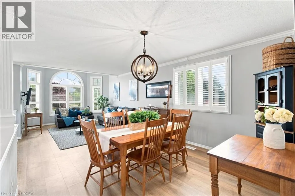 2 DUNTON Lane