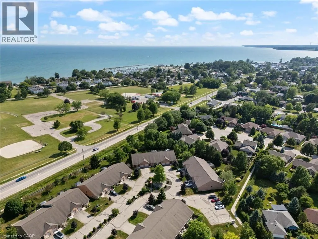 19 SOMERSET Drive Unit# 16 #16