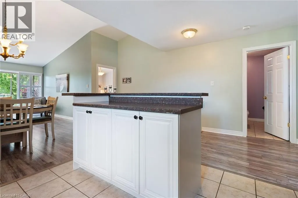 19 SOMERSET Drive Unit# 16 #16
