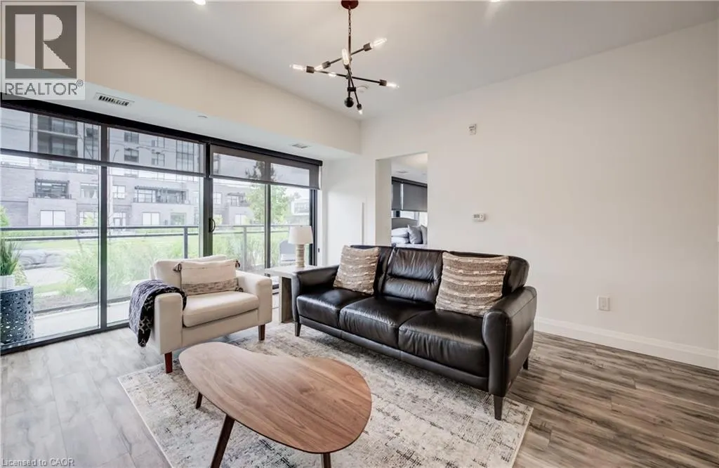 332 GOSLING Gardens Unit# 104 #104