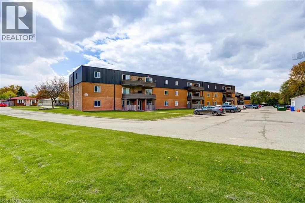 390 ADMIRAL Drive Unit# 307 #307