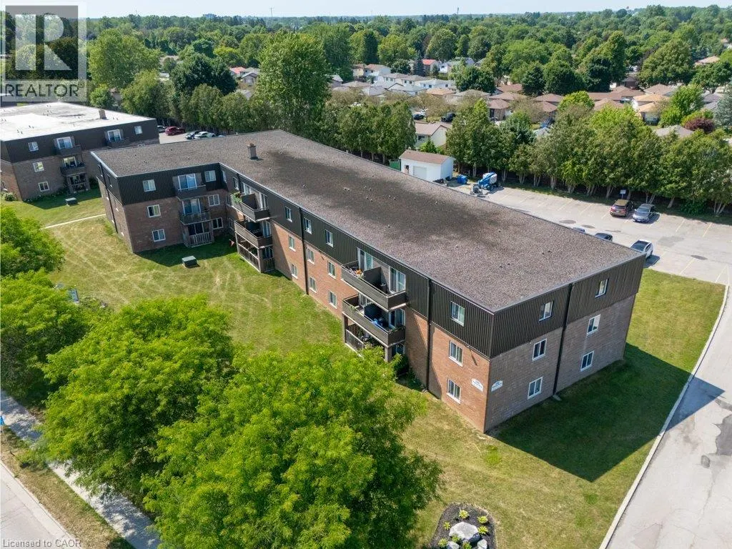 390 ADMIRAL Drive Unit# 205 #205