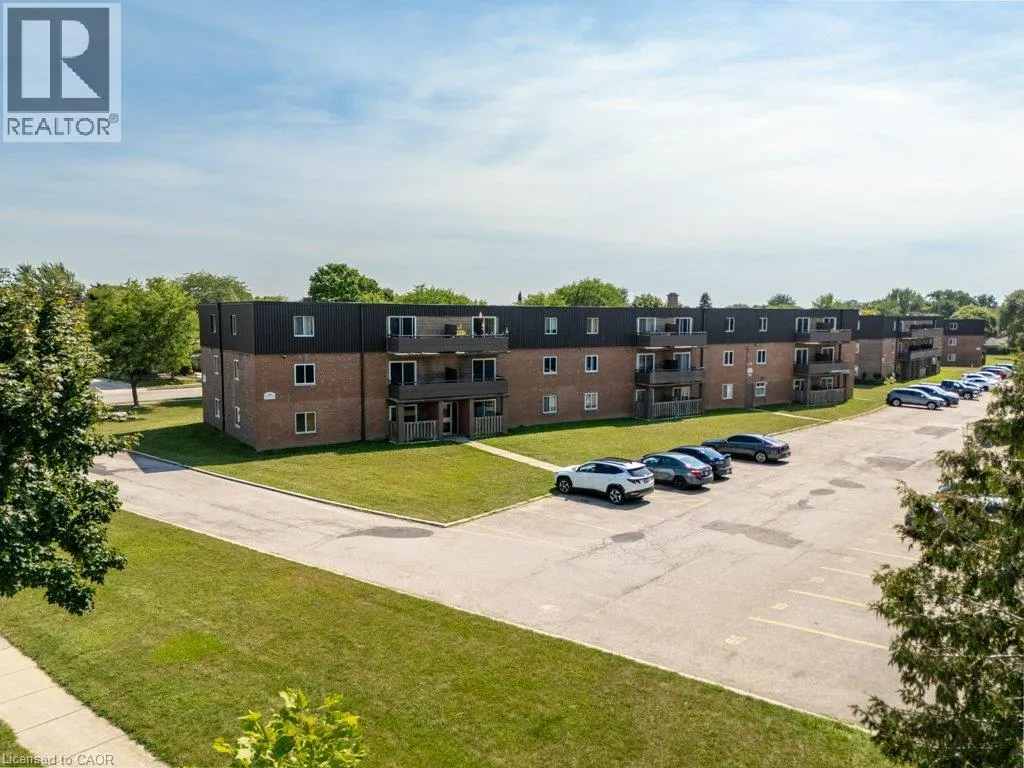 390 ADMIRAL Drive Unit# 205 #205