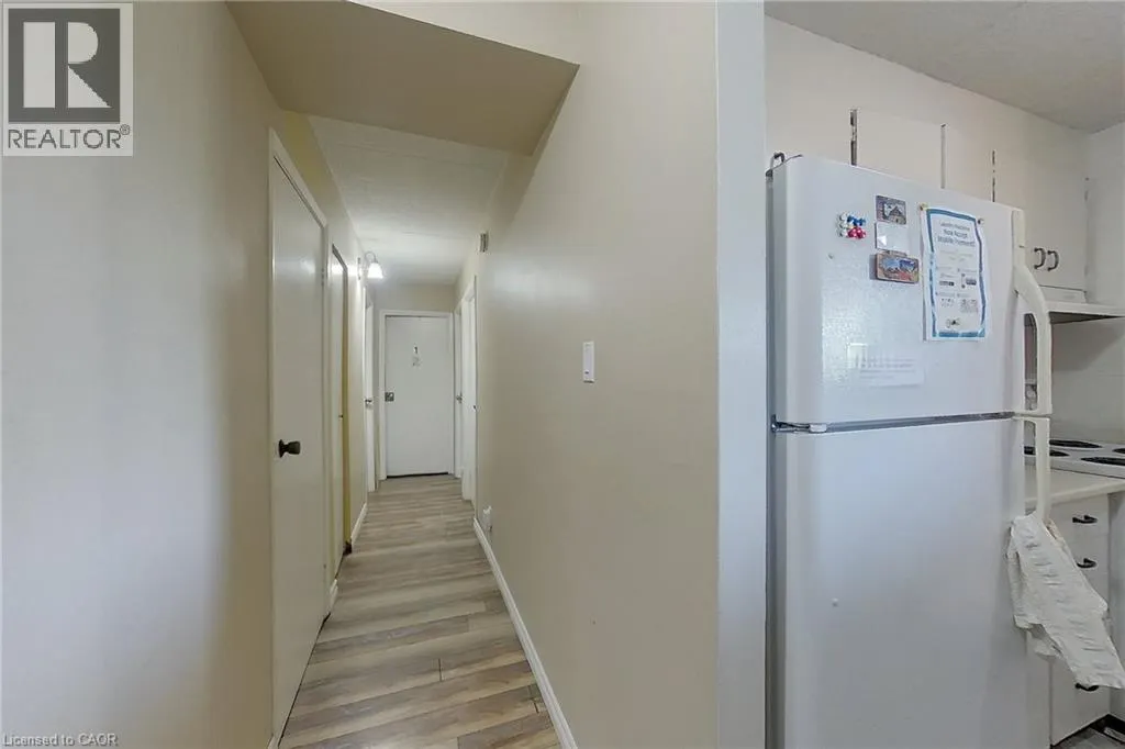 65 N SILVERCREEK Parkway N Unit# 301 #301