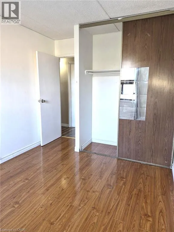 65 N SILVERCREEK Parkway N Unit# 301 #301