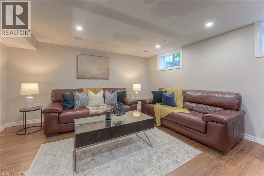 139 PEBBLECREEK Drive