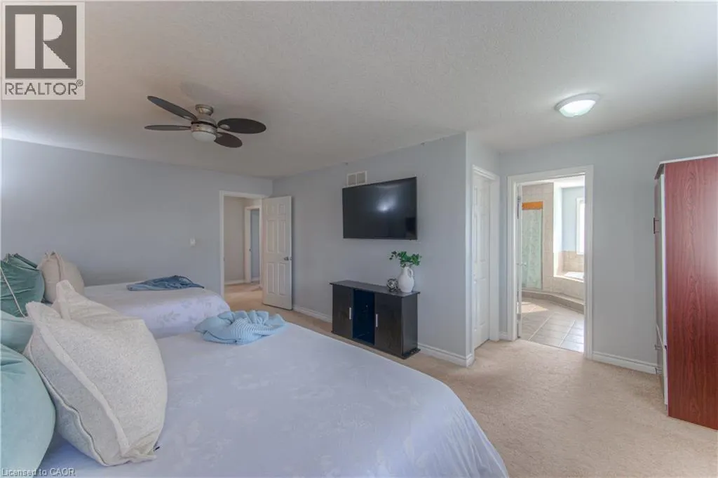 139 PEBBLECREEK Drive