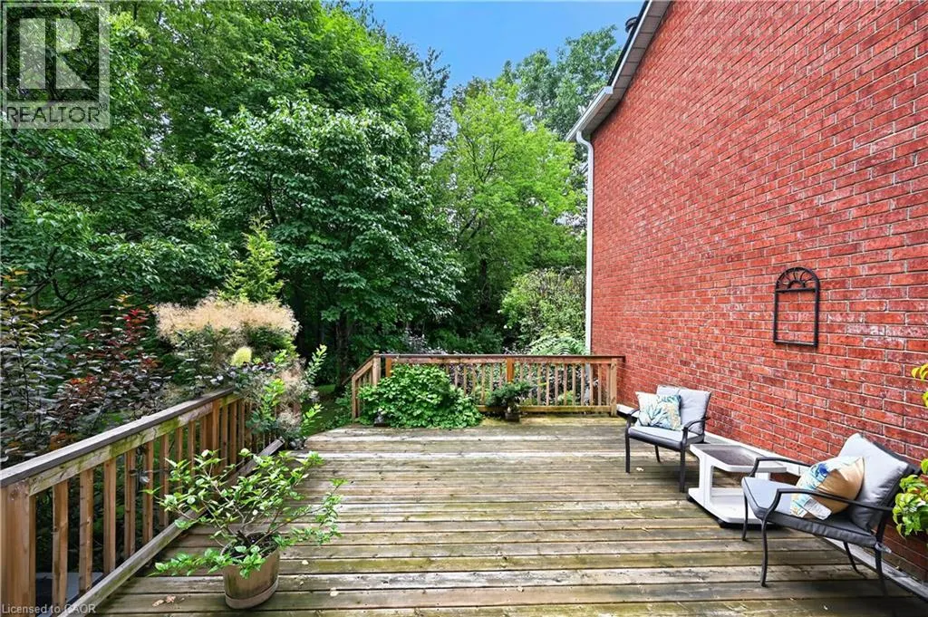 151 MCNIVEN Road Unit# 11 #11