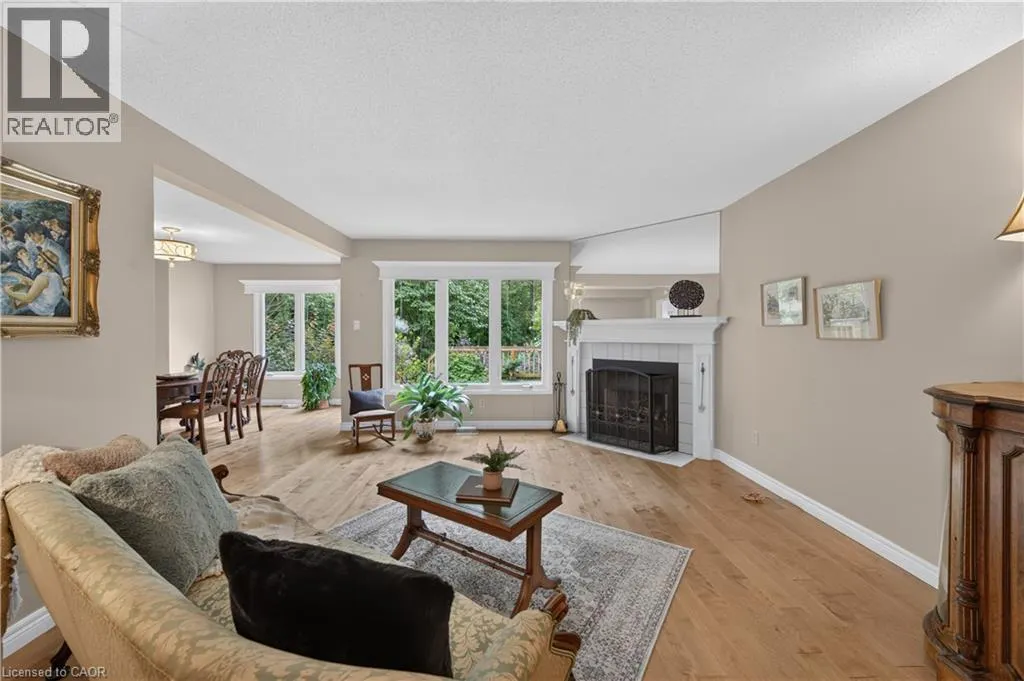 151 MCNIVEN Road Unit# 11 #11