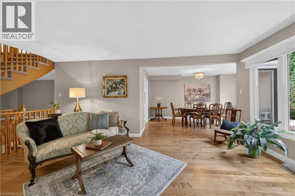 151 MCNIVEN Road Unit# 11 #11