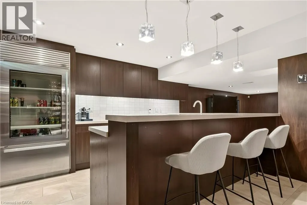 15 PEPPERTREE Crescent