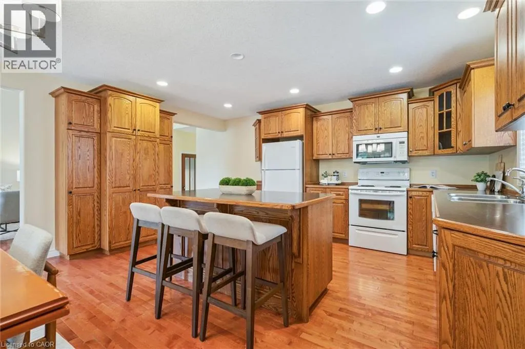 102 BROOKMEAD Street