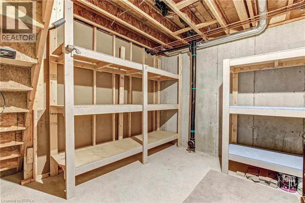 19 HANLON Place Unit# 15 #15