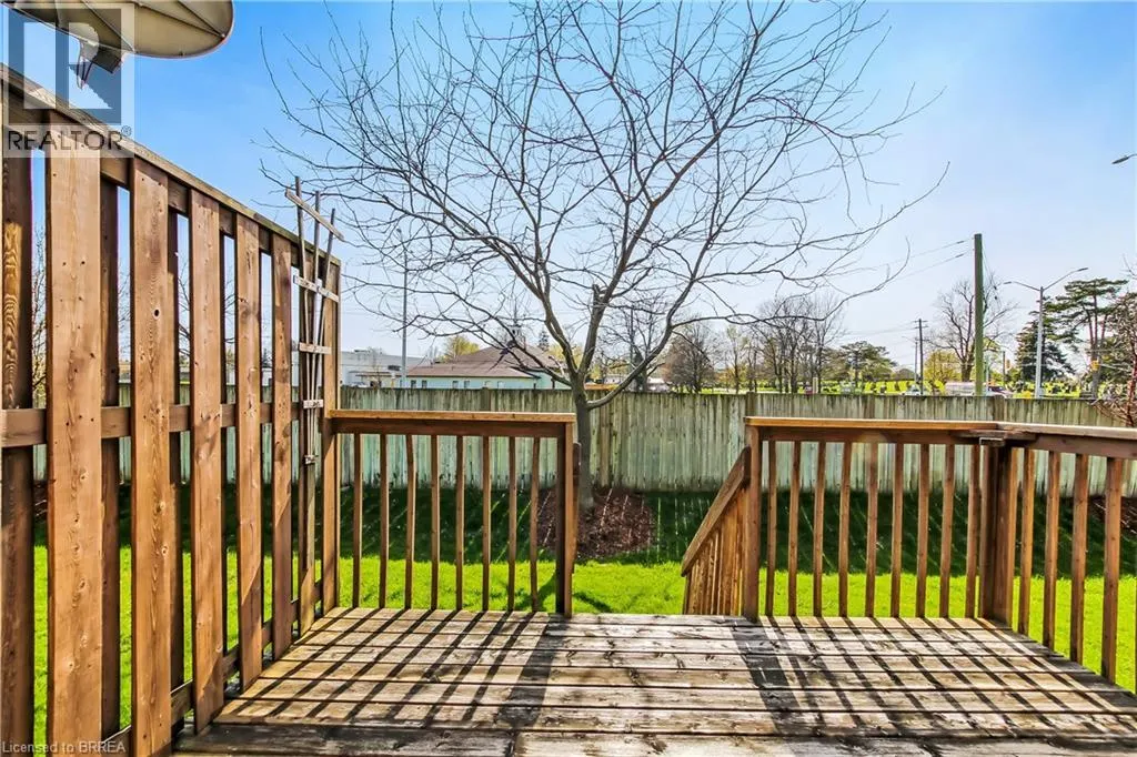 19 HANLON Place Unit# 15 #15