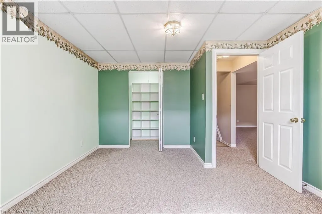 19 HANLON Place Unit# 15 #15