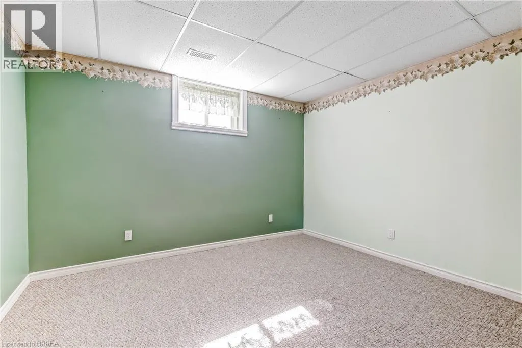 19 HANLON Place Unit# 15 #15
