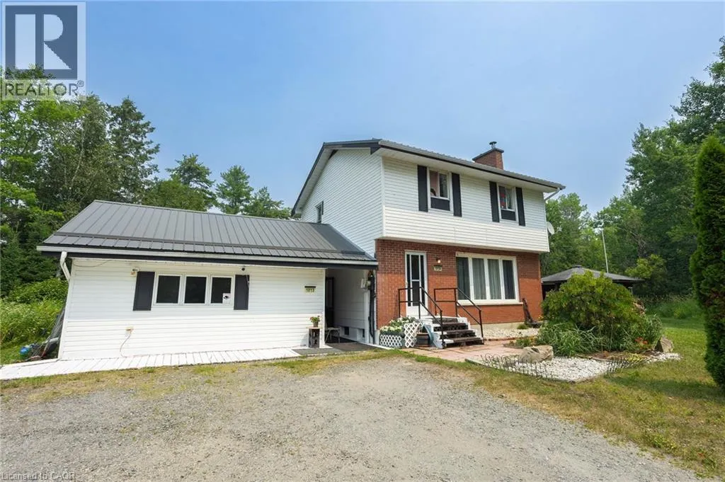 1013 HOPKINS HILL Road