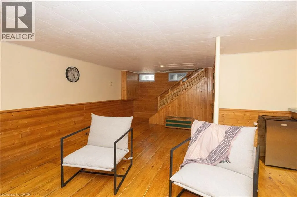 1013 HOPKINS HILL Road