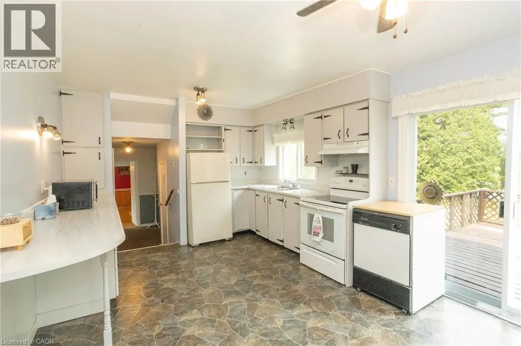 1013 HOPKINS HILL Road