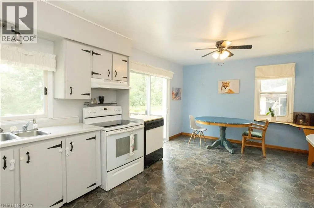 1013 HOPKINS HILL Road