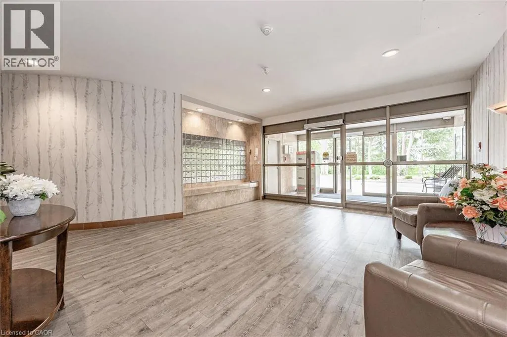 3227 KING Street E Unit# 1112 #1112